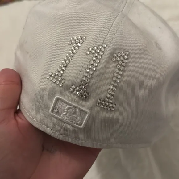 Yankees rhinestone hat - Picture 2 of 2